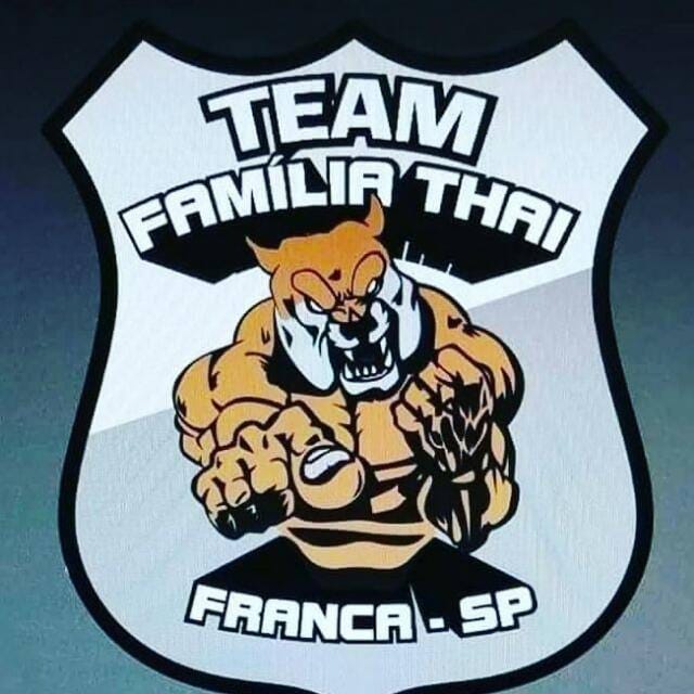 Você está visualizando atualmente EQUIPE FAMILIA THAI FRANCA